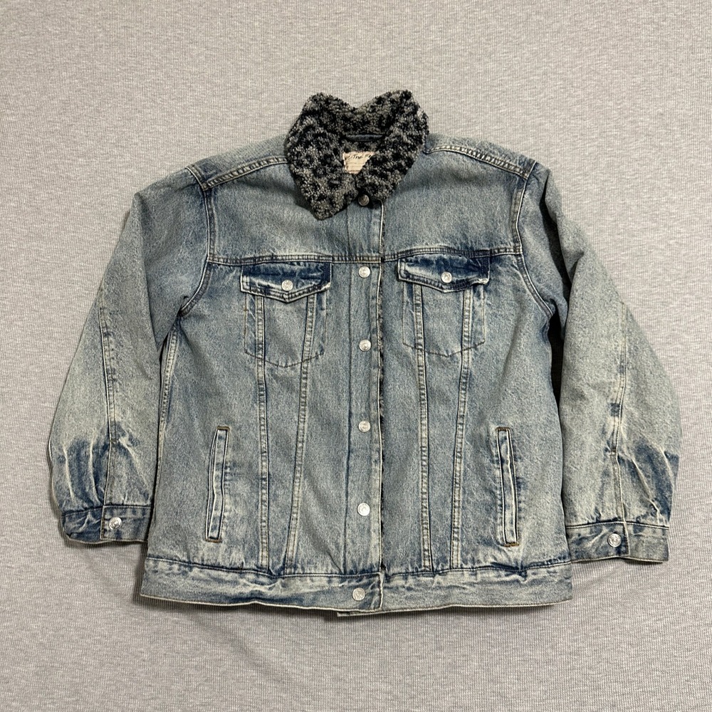 We The Free Free People Wild Ones Sherpa Trucker Jacket Light Wash Denim Size M - Picture 1 of 15